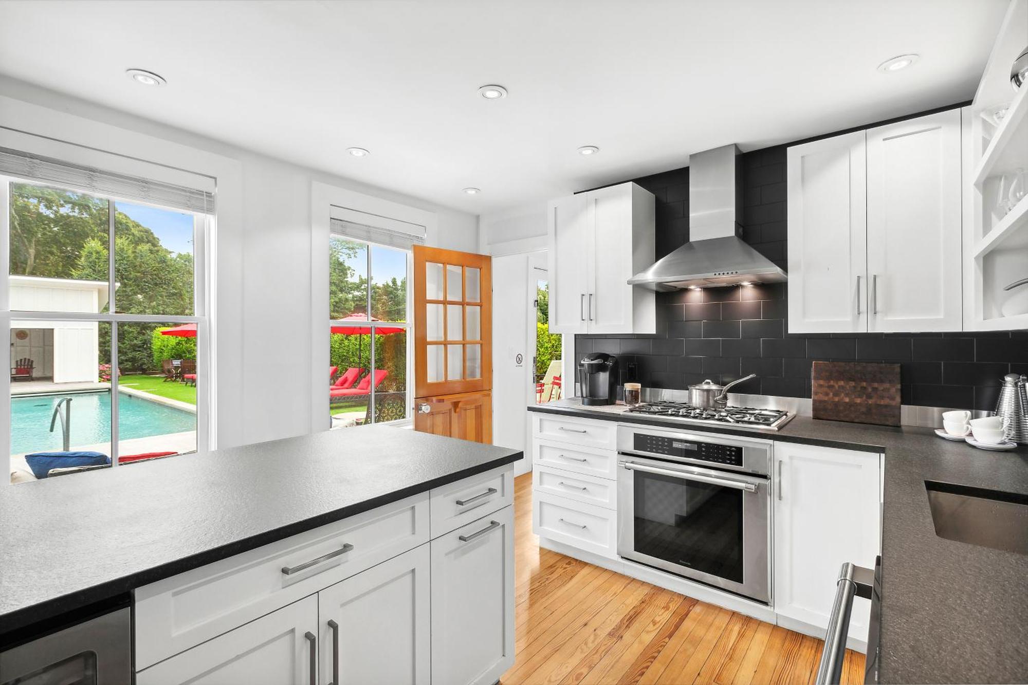 Seven Resort Style Inn Near Beach Shelter Island Heights Exterior foto
