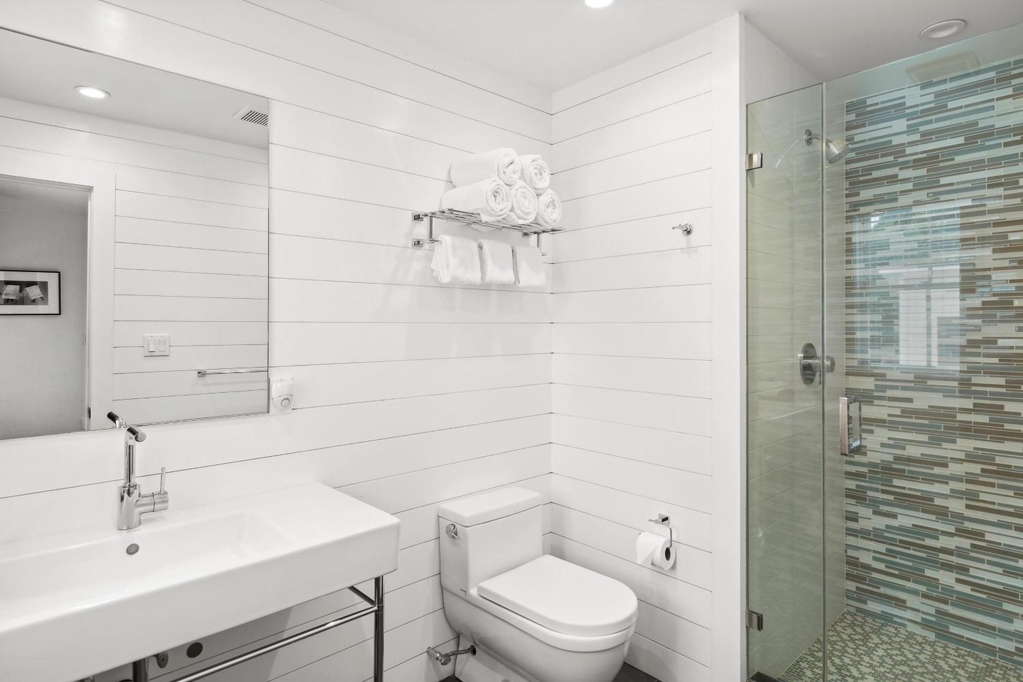 Seven Resort Style Inn Near Beach Shelter Island Heights Exterior foto