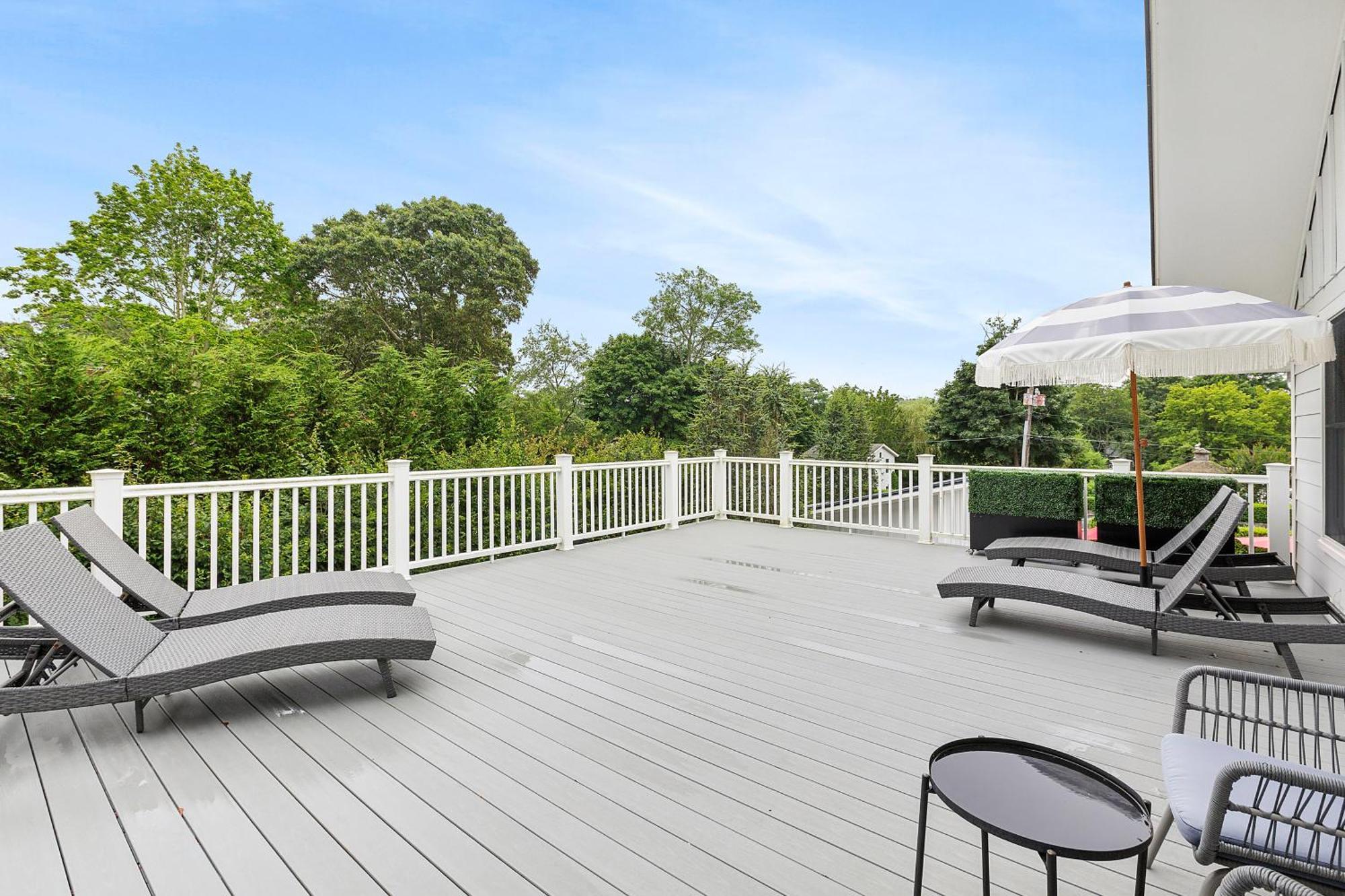 Seven Resort Style Inn Near Beach Shelter Island Heights Exterior foto