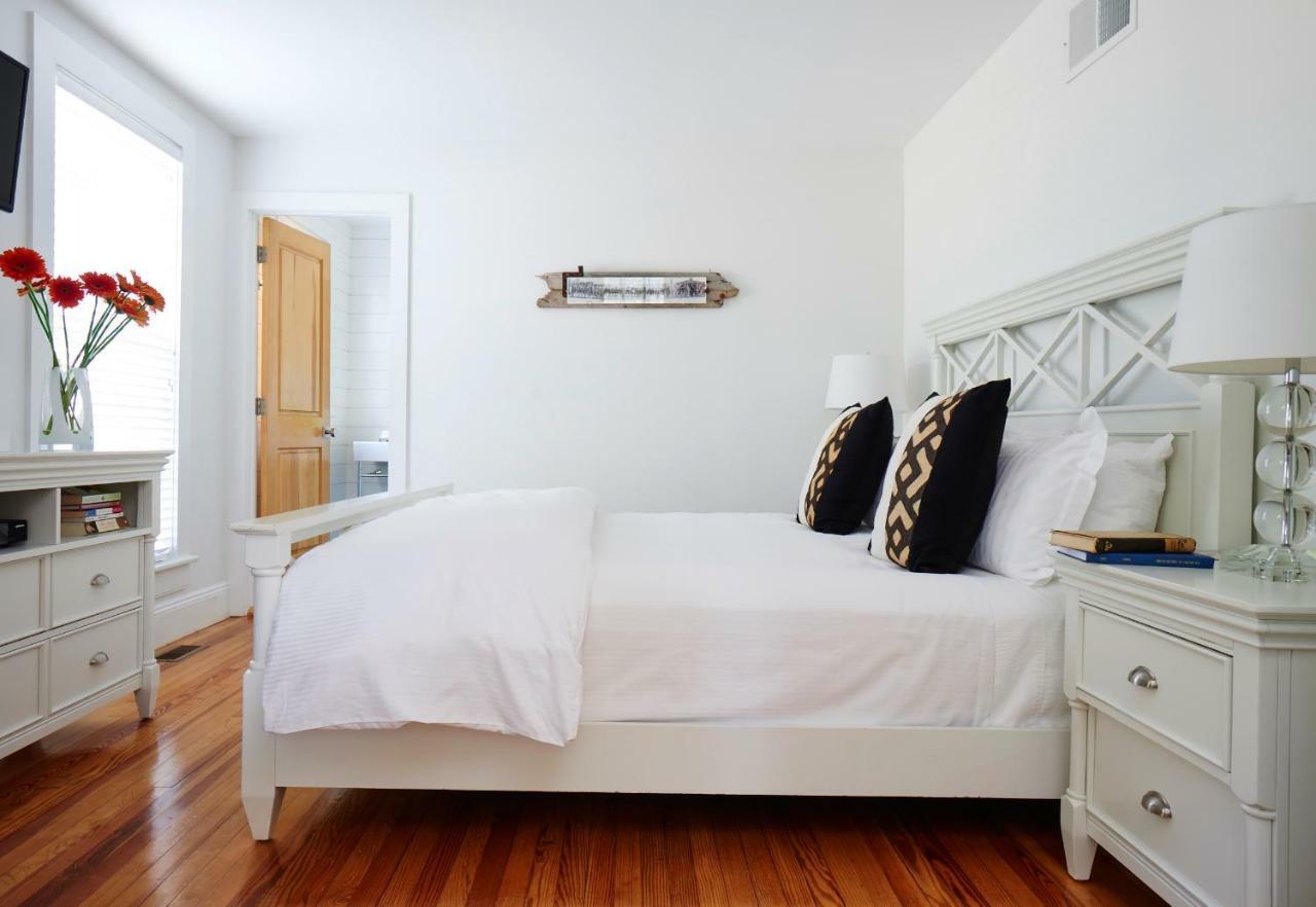 Seven Resort Style Inn Near Beach Shelter Island Heights Exterior foto